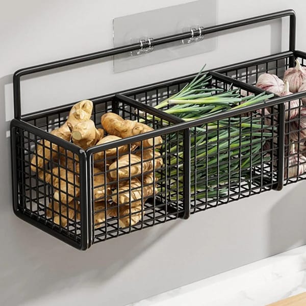 Wall-Mounted 3-Section Wrought Iron Storage Rack with Hooks – Black, 39cm